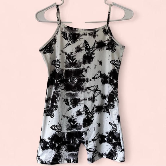 SHEIN Girls 11-12 Black & White Tie Dye Butterfly One Piece Romper Shorts - Picture 1 of 8